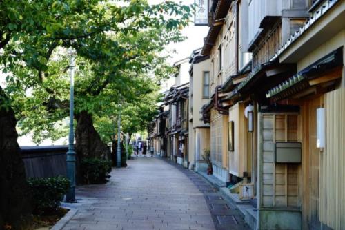 hr- Vista antica città di Kanazawa 