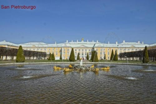 bn- Giardini, Reggia di Peterhof (7)