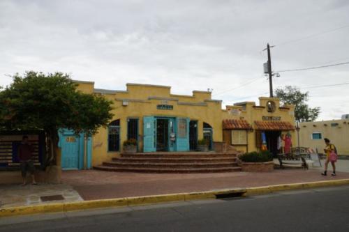 av- Old Town Albuquerque (New Mexico) 